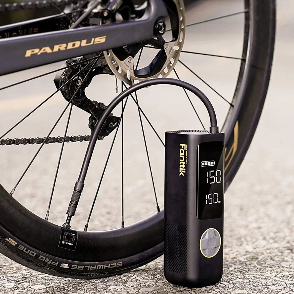 Fanttik S100 Apex Portable Tire Inflator and Air Compressor
