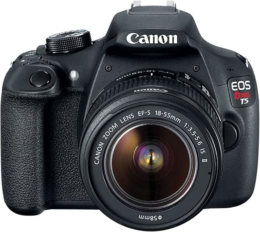 Nikon D50 DSLR Camera with 18-55mm f/3.5-5.6G ED AF-S Zoom Nikkor Lens (Old Model)