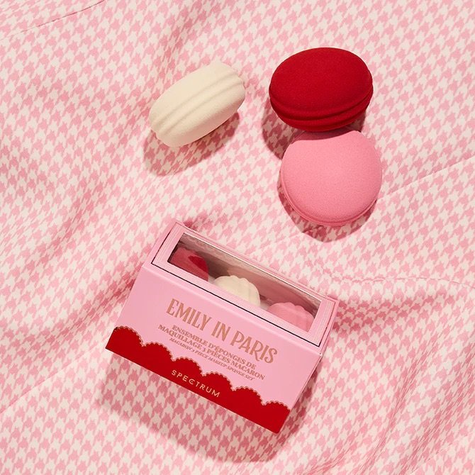 Emily in Paris Macaron Makeup Sponge Trio