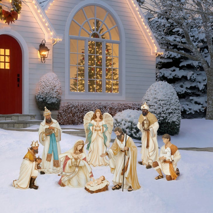 8 - Piece Nativity Set
