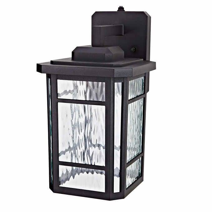 Good Earth Lighting Outdoor Wall Light