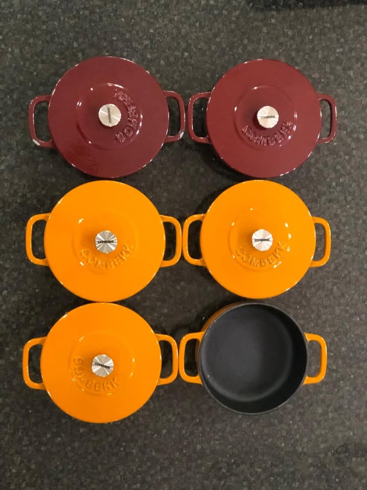 Combekk Enameled Mini Cast Iron Dutch Oven, 11 -pieces